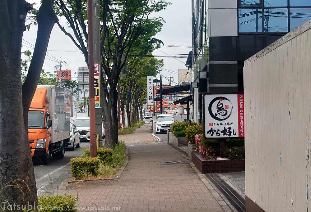 ガストの方から歩いていくと右手に見えてくるのが「星まつり」